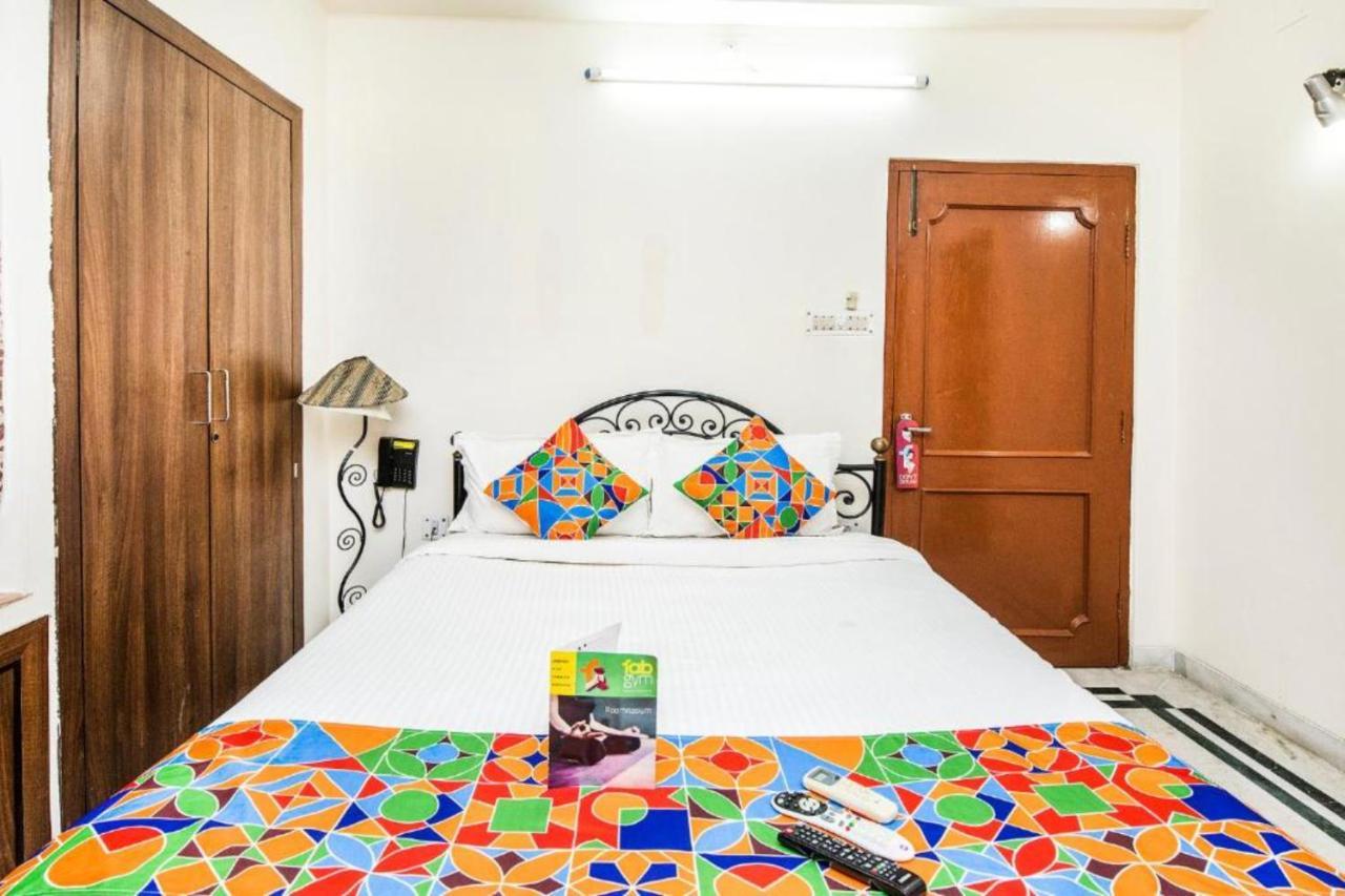 Hotel Ullash Residency Salt Lake Kolkata - Fully-Air-Conditioned-Hotel Spacious-Room With-Parking-Facility Salt Lake City Buitenkant foto